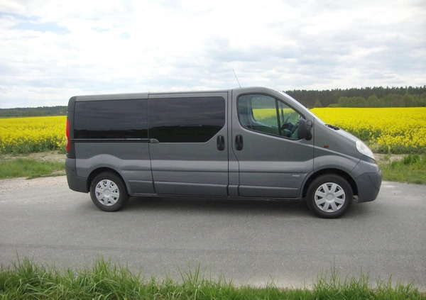 Opel Vivaro cena 41500 przebieg: 268500, rok produkcji 2011 z Prudnik małe 407